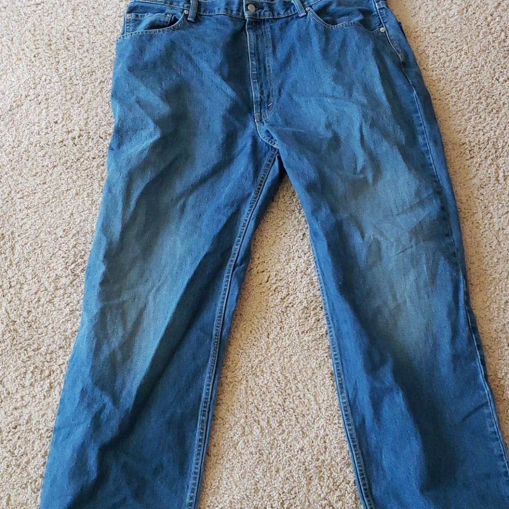 Levi's 550 related fit w 42 length 36